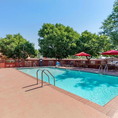 Best Western Kiva Inn Fort Collins Zewnętrze zdjęcie