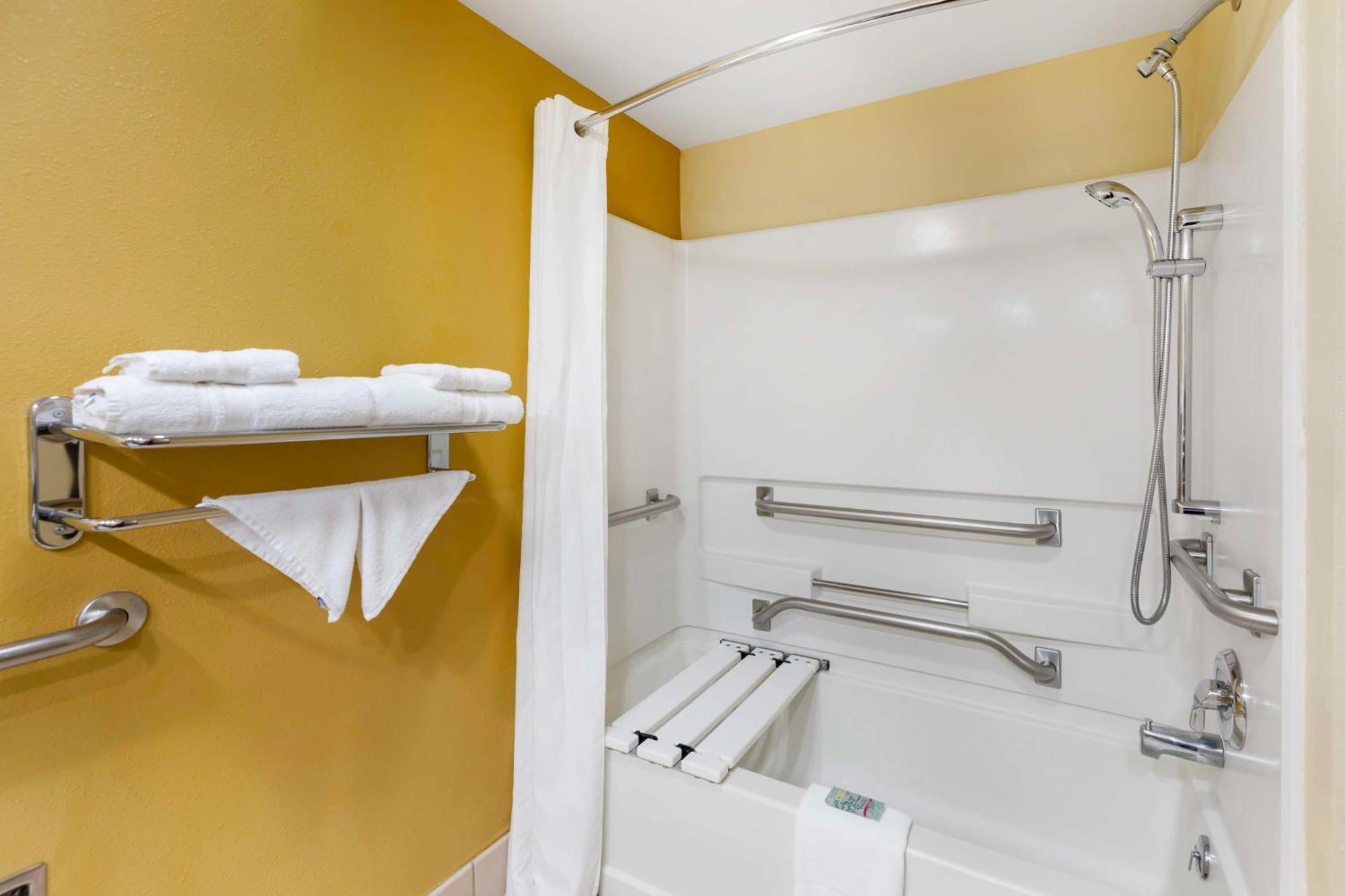 Best Western Kiva Inn Fort Collins Zewnętrze zdjęcie